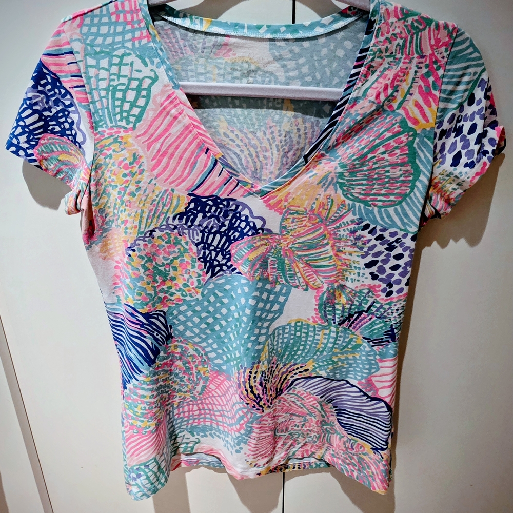 Lilly Pulitzer Multicolor V-Neck Short Sleeve Top